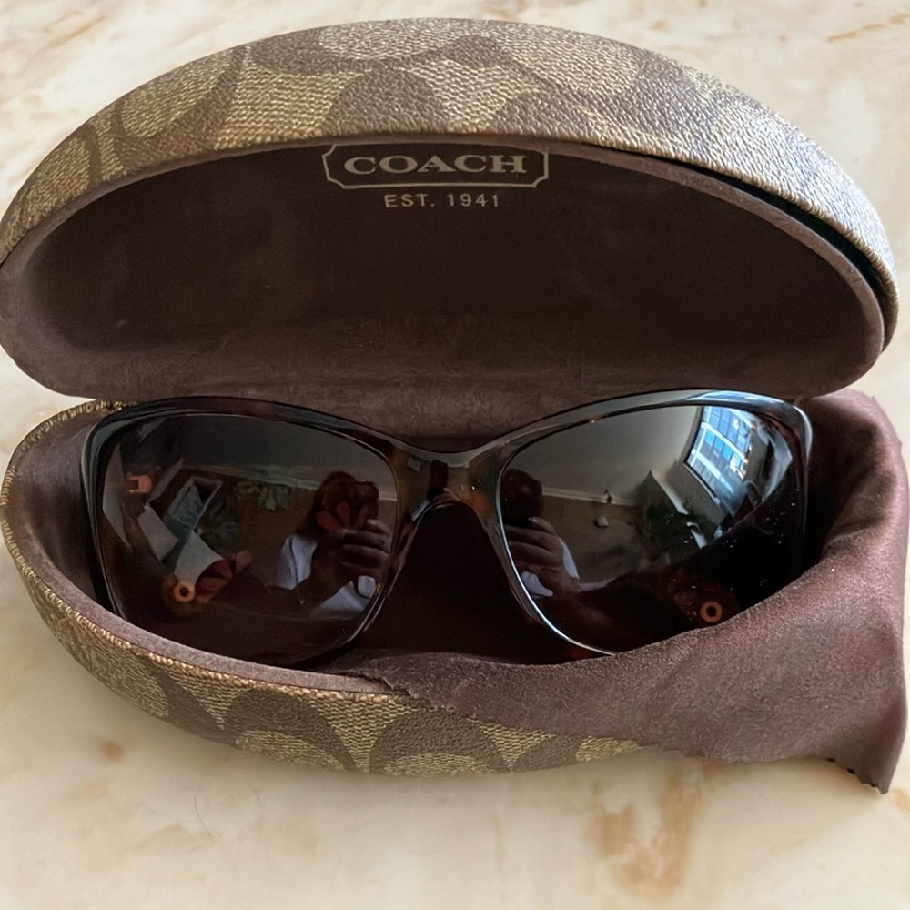 Coach Peony Sunglasses with Signature Case